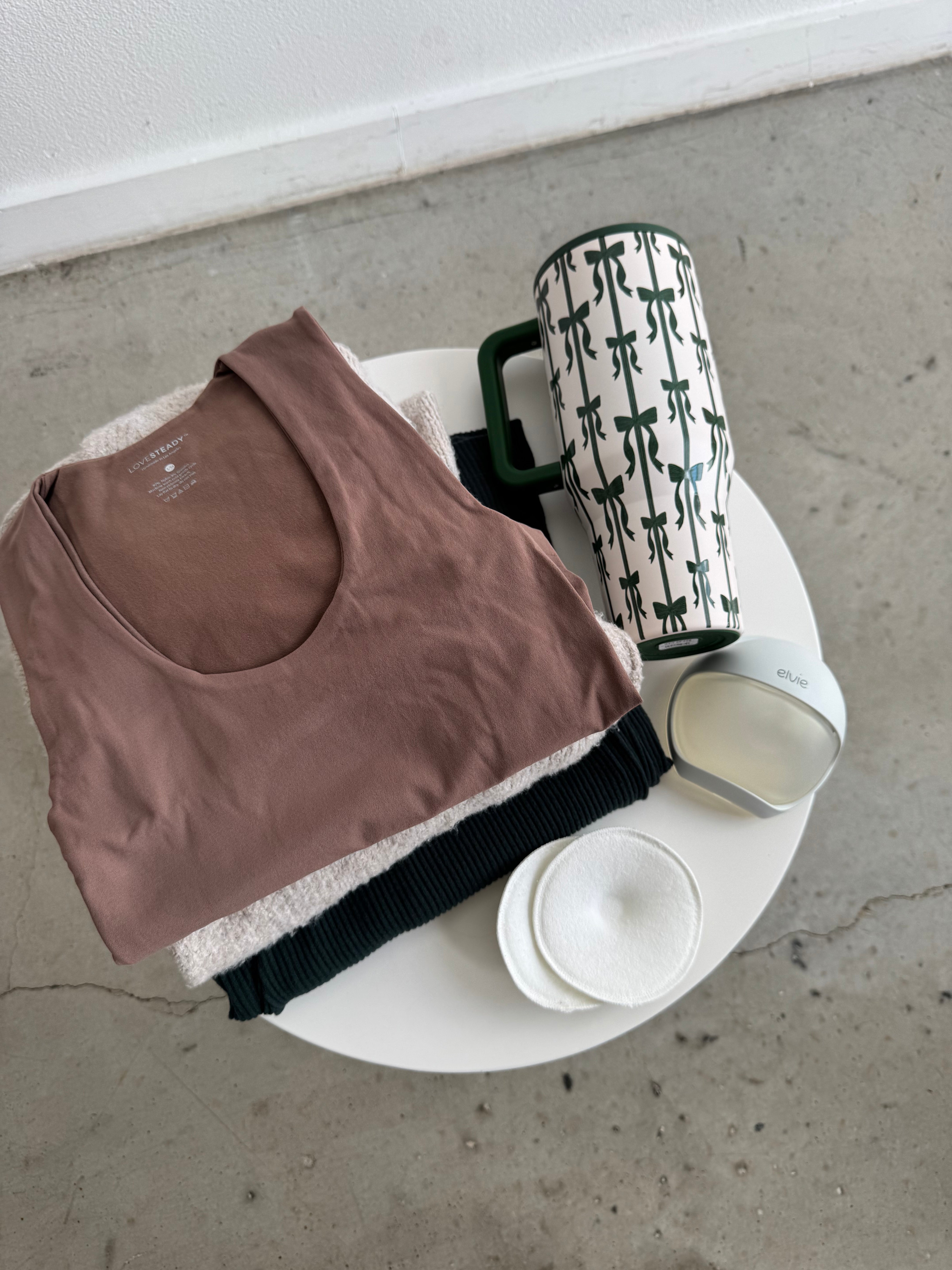 Gift Set: The Pumping Mom Set (free re-usable pads!)