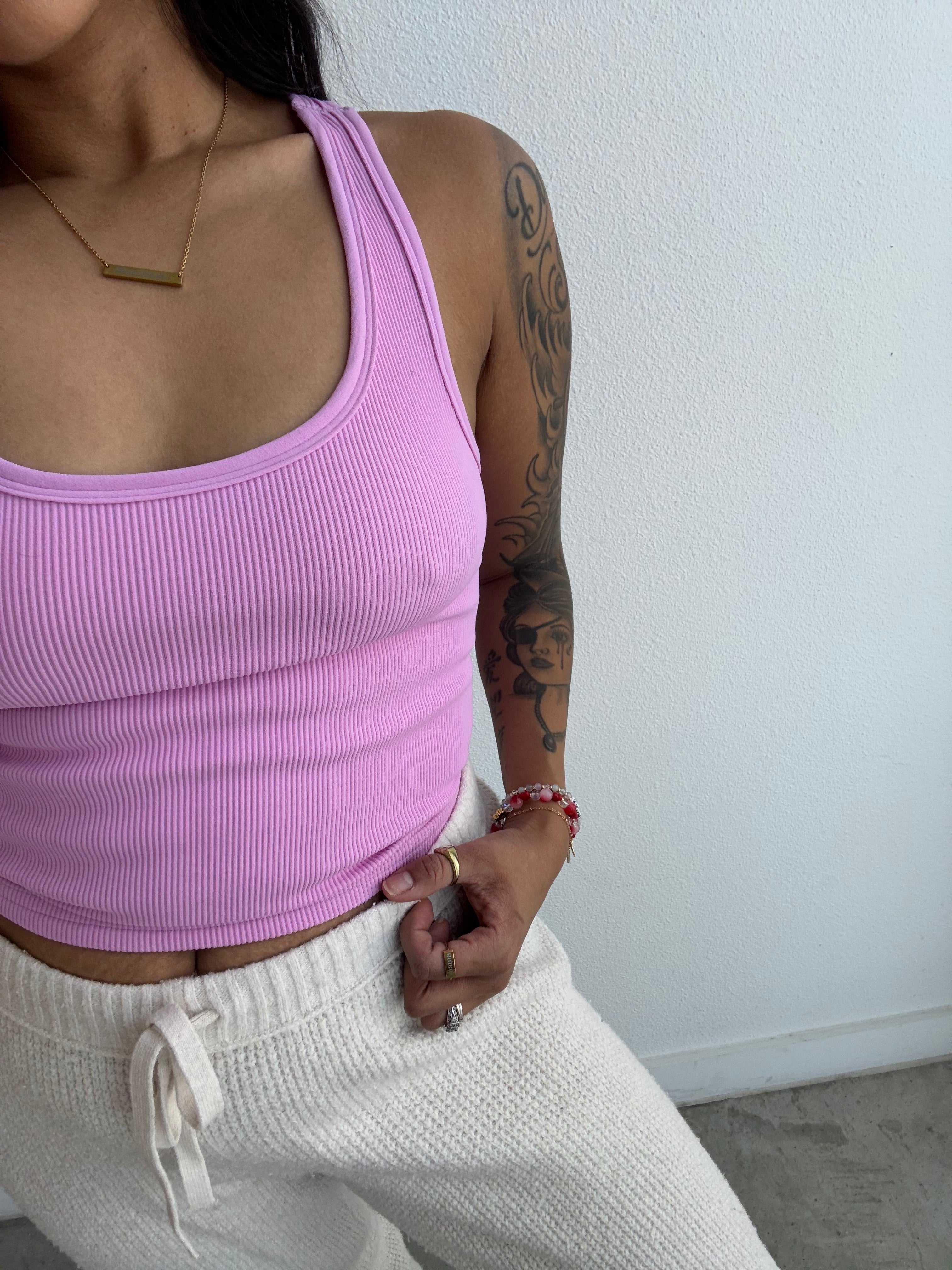 HUG Support Tank - Mid Length
