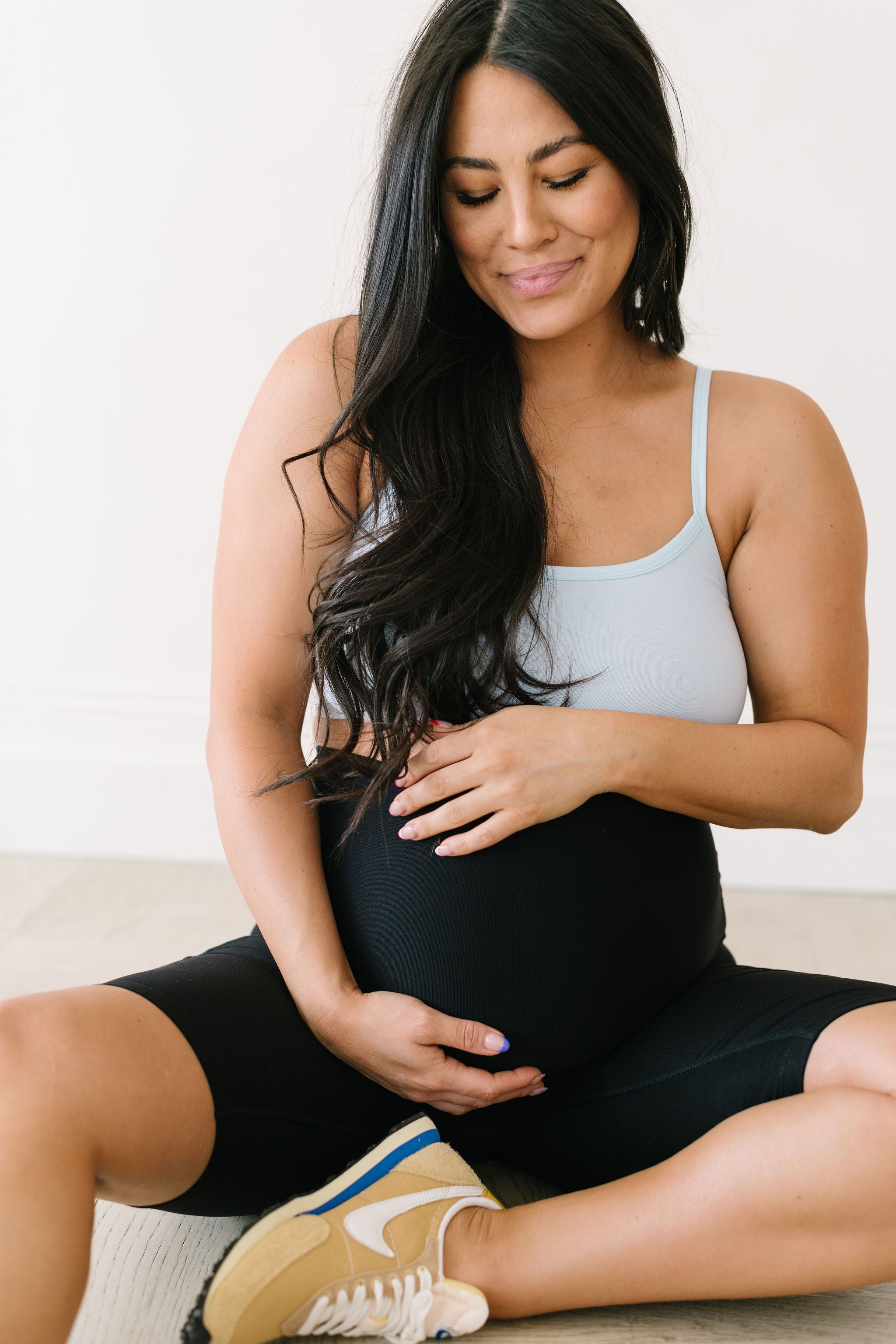 ProBump™ Pregnancy Belly Support Band - Black