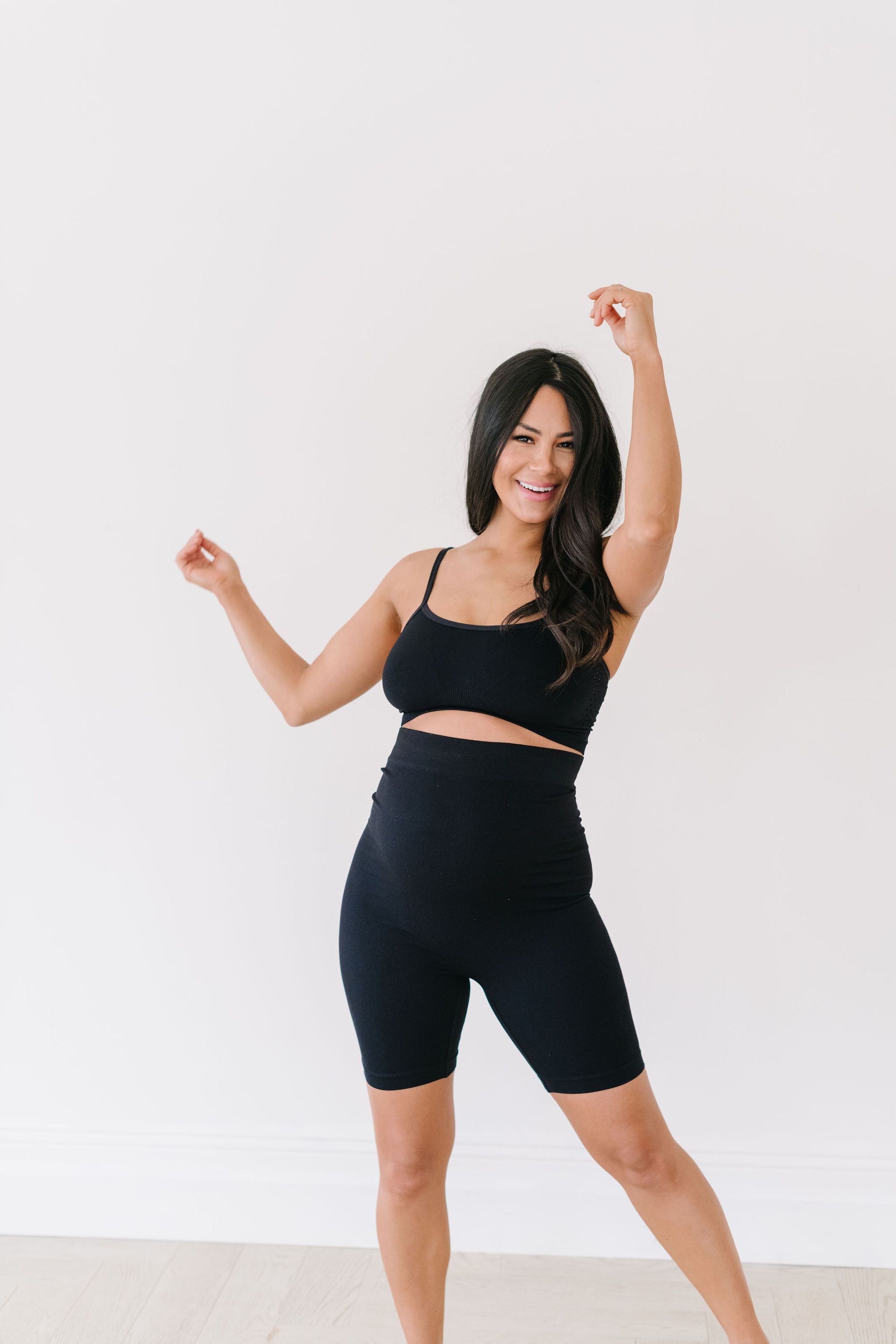 Maternity Dream Biker Shortie - Black